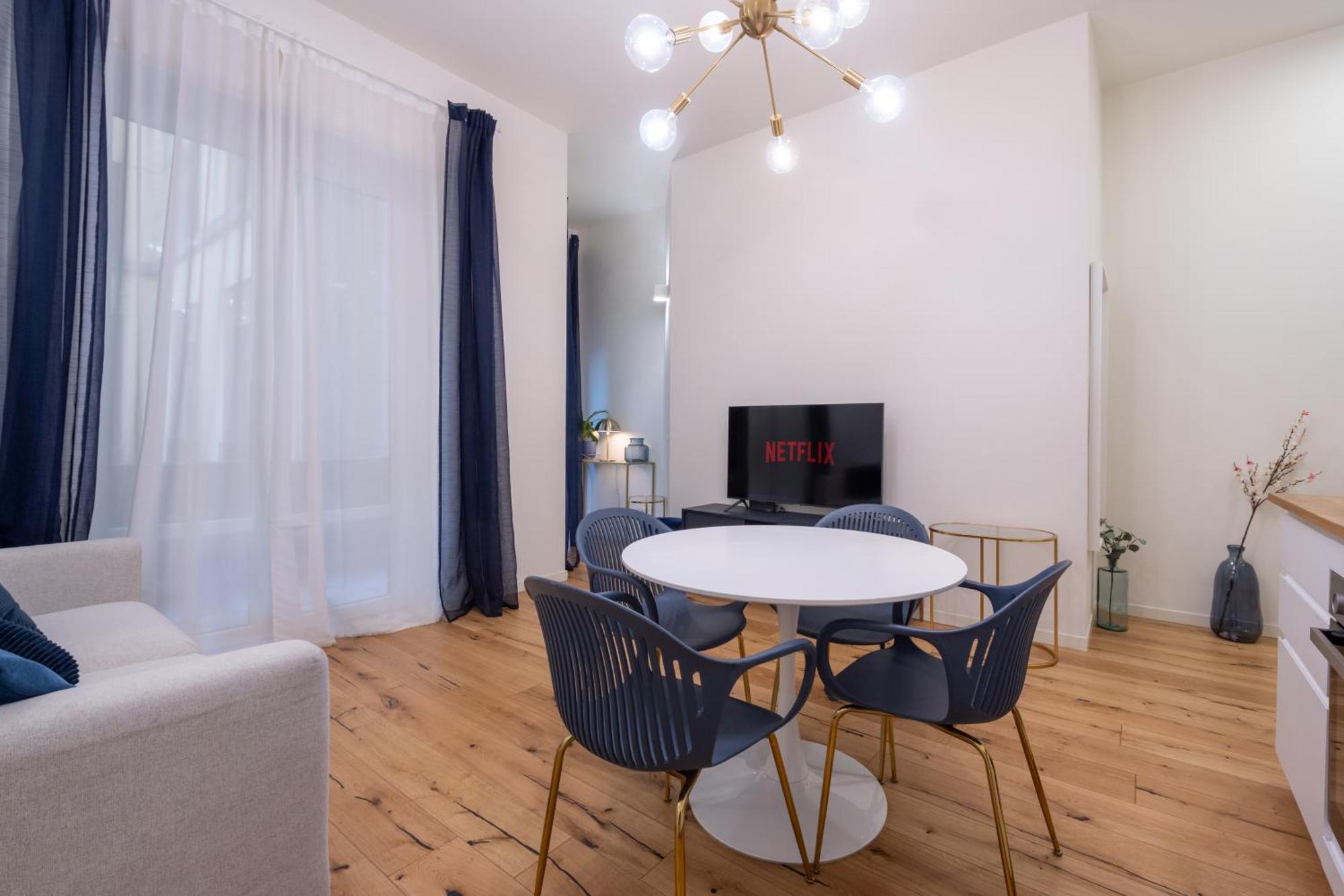We Home - Babila Boutique - Milano Экстерьер фото